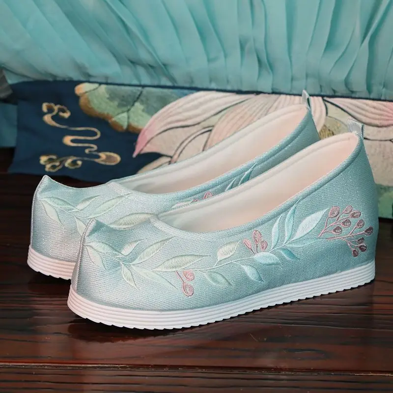 

Hanfu Shoes Chinese Ancient Embroidery Shoes Women Dance Performance Canvas Flat Shoes Women Wedding Ankle Strap Shoes For Women