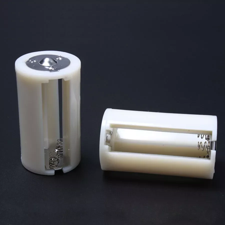 

NEW 100PCS/lot 3 x AA To D Size Type White Large Plastic 1.5V Parallel Conversion Tube Adapter Case Holder Plastic Case