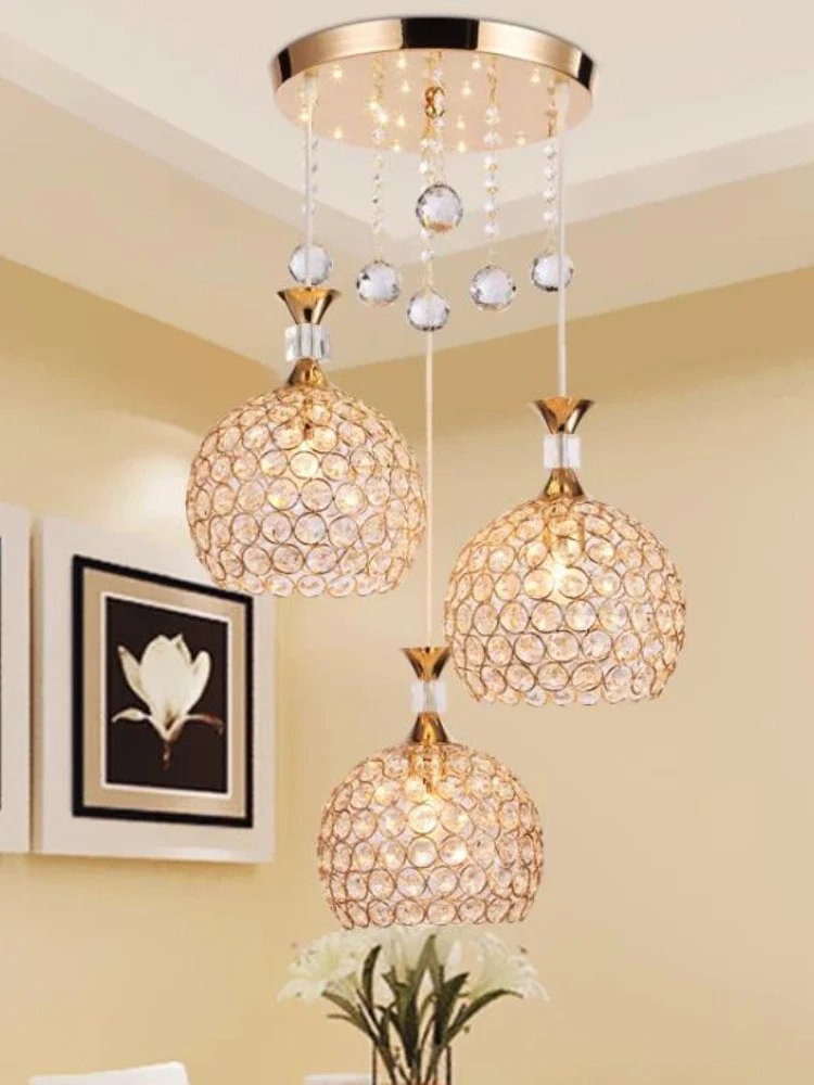 Лампа для столовой подвесной светильник с тремя головками светодиодный