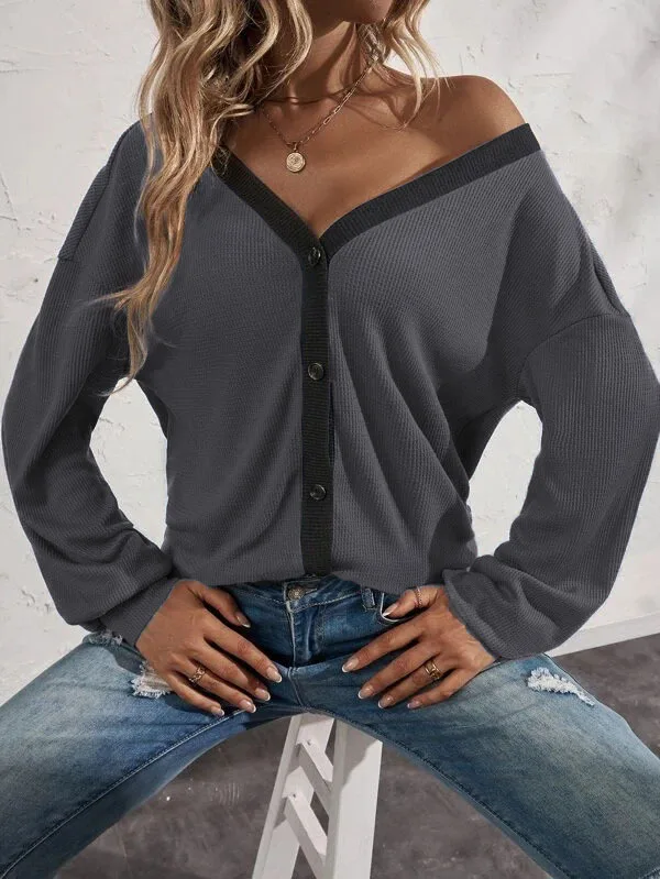 Купи Long Sleeve Shirts Autumn Vintage Cardigan V Neck Casual Loose 2022 Female New Fashion Top Harajuku Women Blouse Spring T- Shirt за 473 рублей в магазине AliExpress