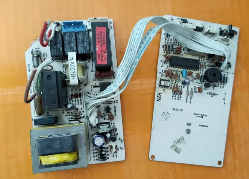 

1pc used Haier air conditioning board KFR-33GW/H2 KF-35GW/H board 0010403444