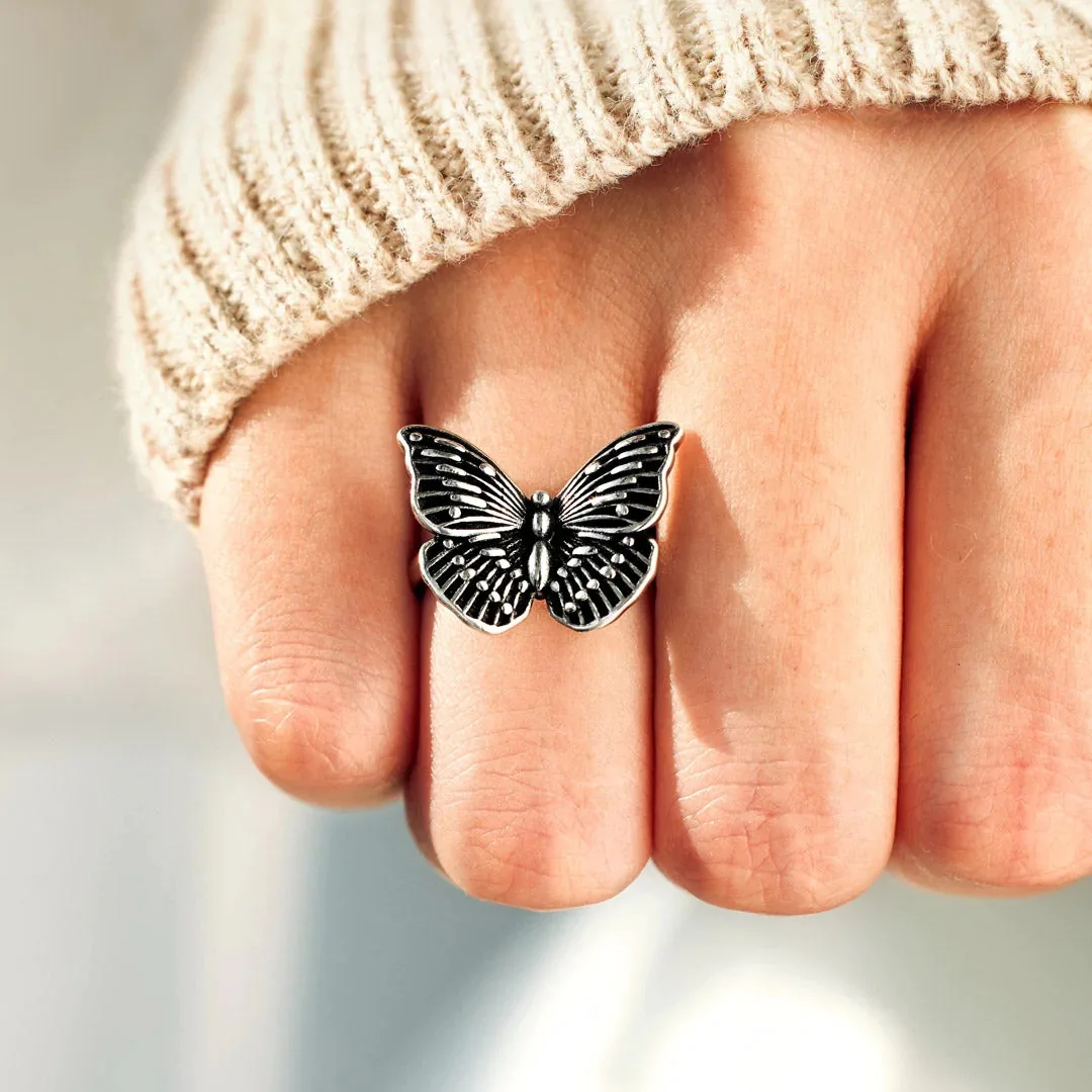 

Vintage Retro Black Butterfly Ring for Women Thai Silver Carved Hollow Butterfly Open Adjustable Finger Ring Gothic Jewelry