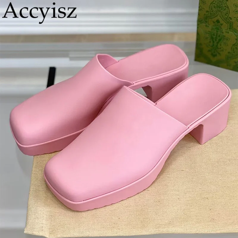 

Summer Flat Thick Sole Rubber Slippers Women Solid Color Closed Toe Platform Sandals Seaside Vacation Beach Shoes Lazy Slidies