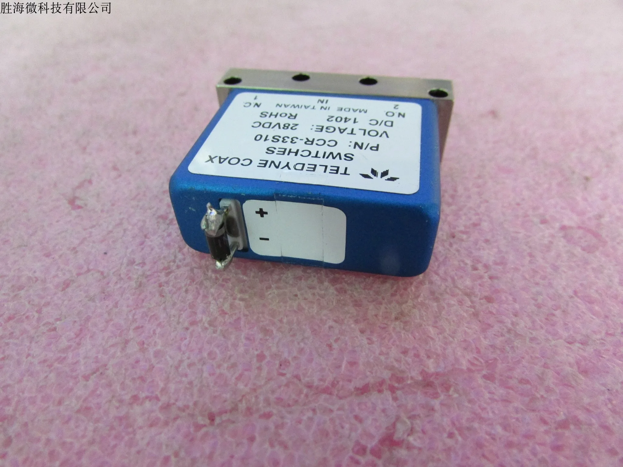 Фото CCR-33S10 Телединалайры 12 В 28 В DC-18 ГГц SPDT SMA RF коаксиальный переключатель №2