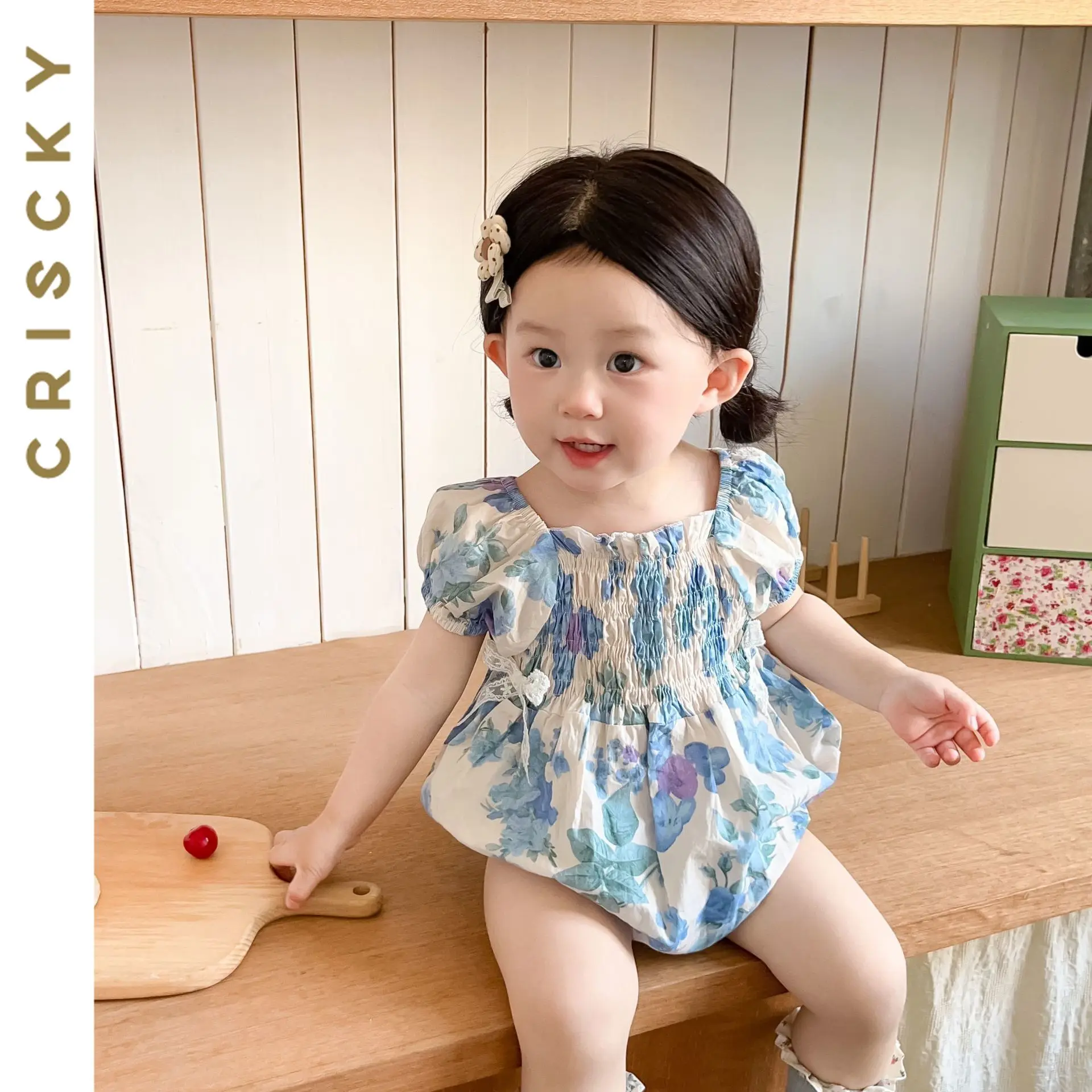 

2023 Summer Infant Baby Girl Romper Kid Short Sleeve Square Collar Bodysuits Newborn Rompers Fashion Baby Floral Clothes