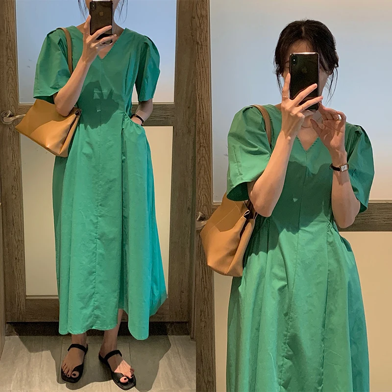 

ZCSMLL Korean chic summer green V-neck large pocket waist closing thin solid color bubble sleeve dress long skirt women