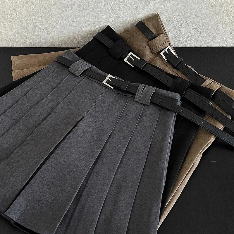 Модная плиссированная юбка в стиле ретро новинка весны 2024 женская одежда