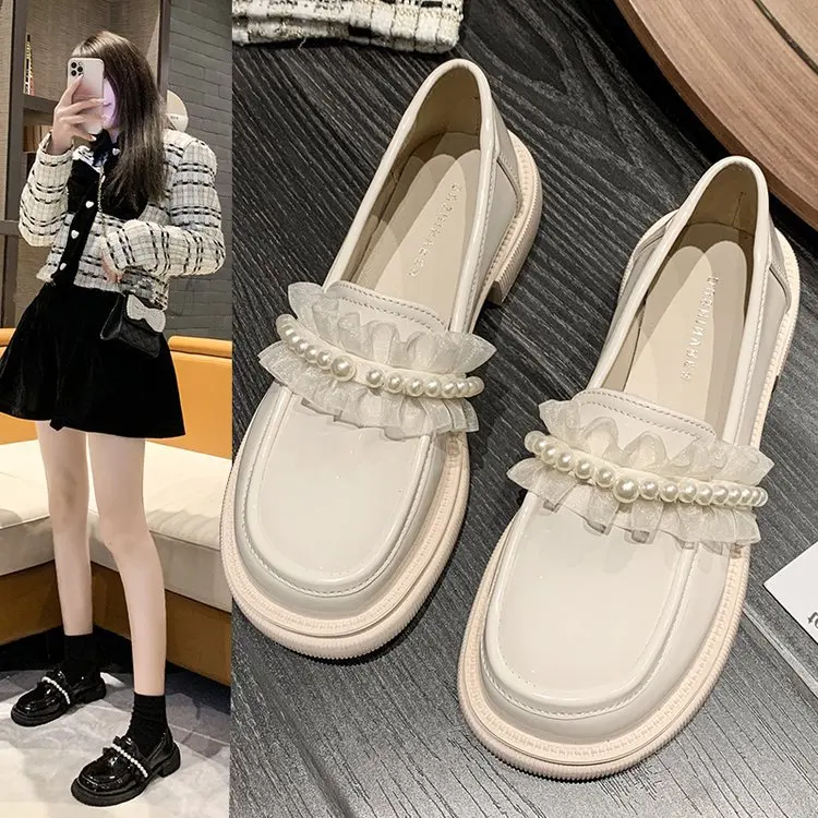 

Casual Woman Shoe Slip-on Pearl Decorateion Loafers With Fur Round Toe Modis Slip On Beading New Summer 2022 Basic Fretwork Soli