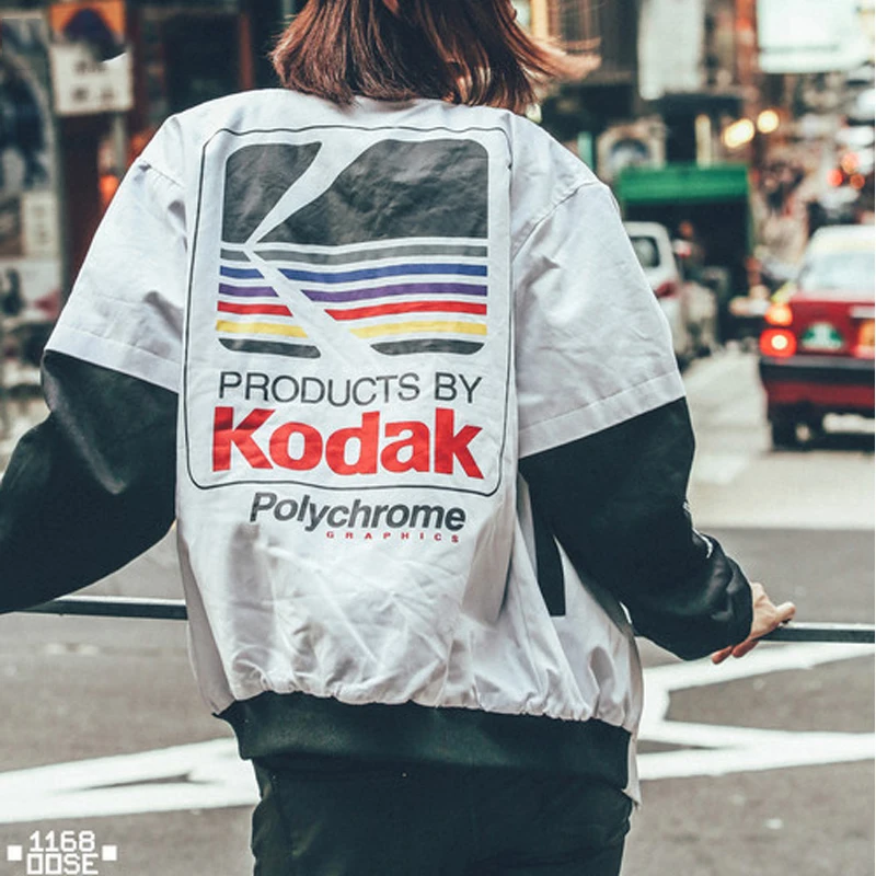 

Куртка-бомбер в стиле Харадзюку для мужчин и женщин, уличная одежда в стиле ретро, бейсбольные куртки с принтом Kodak для пар, брикет