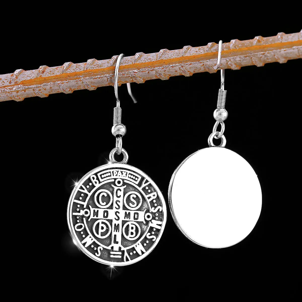 

Titanium Stainless Steel Vintage Odin Viking Earrings Nordic Men's Fashion Stainless Steel Teen Amulet Jewelry Studs Punk Gift