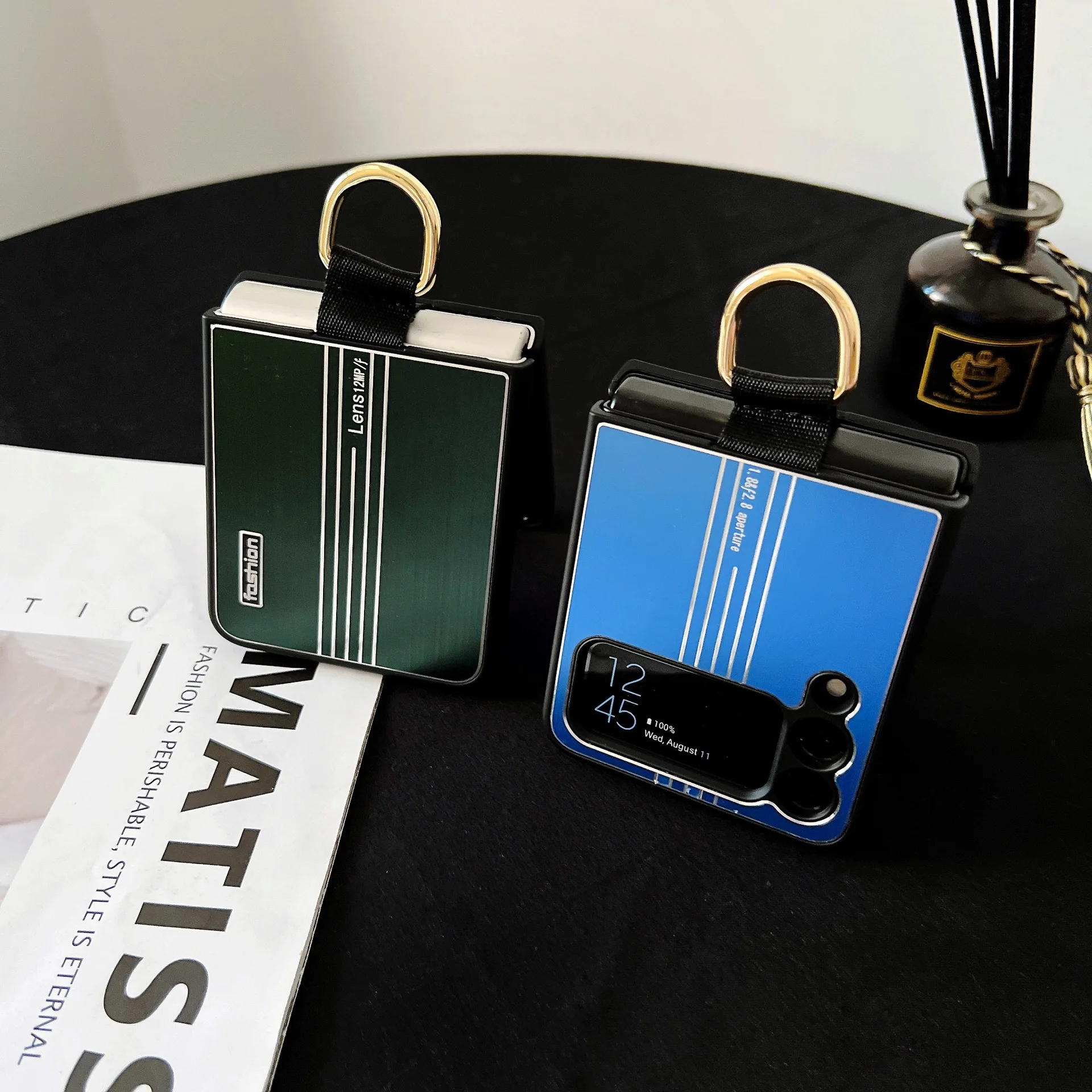 

Z Flip3 All-inclusive Ring Phone Case for Samsung Galaxy Z Flip 3 5G Cover with Lanyard Metal CD Pattern ZFlip 3 Anti-fall Shell