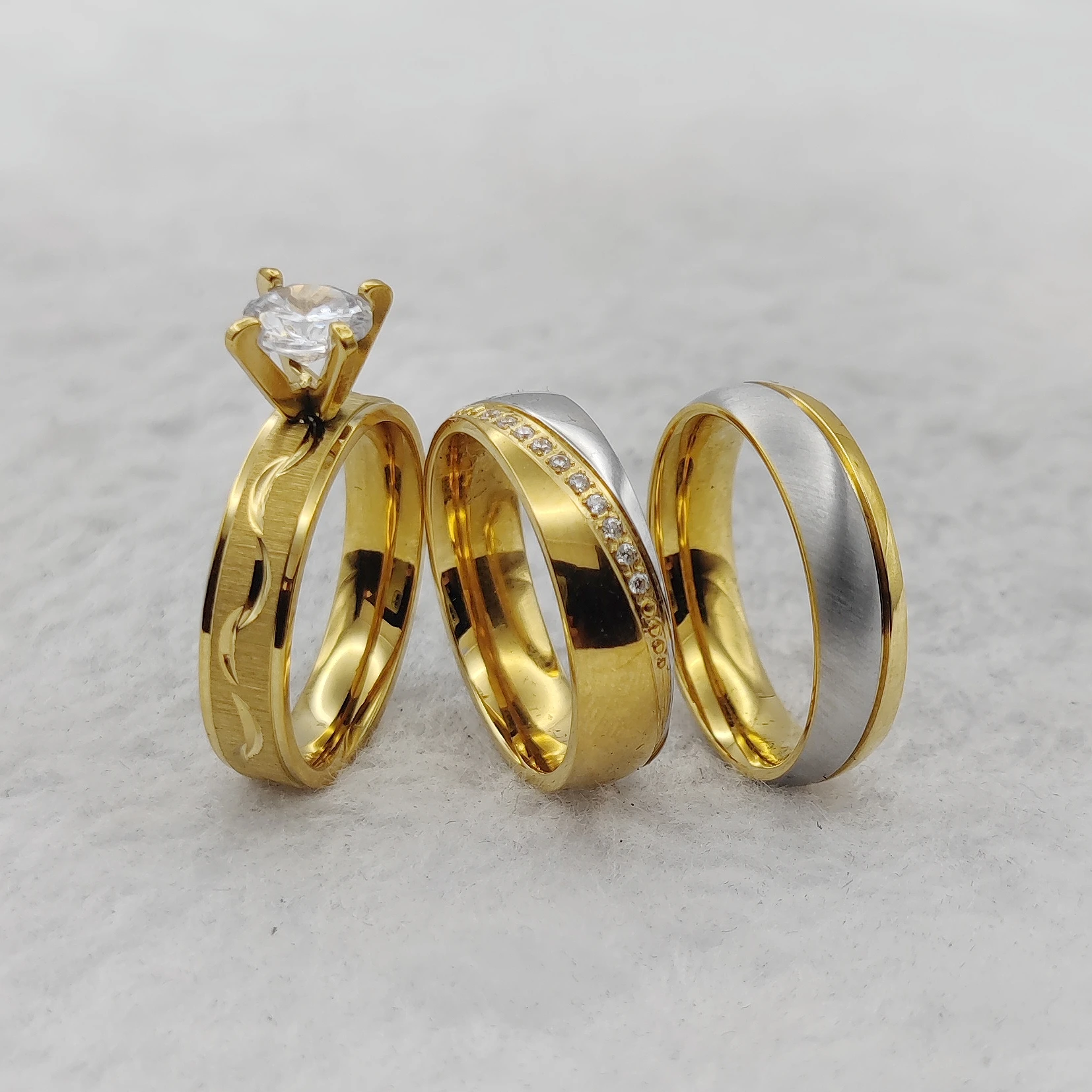 Fashion Costume Jewellery Wholesale 18k Gold Plated Ladies Wedding Proposals Rings Cz Diamond Bridal Couples Woman