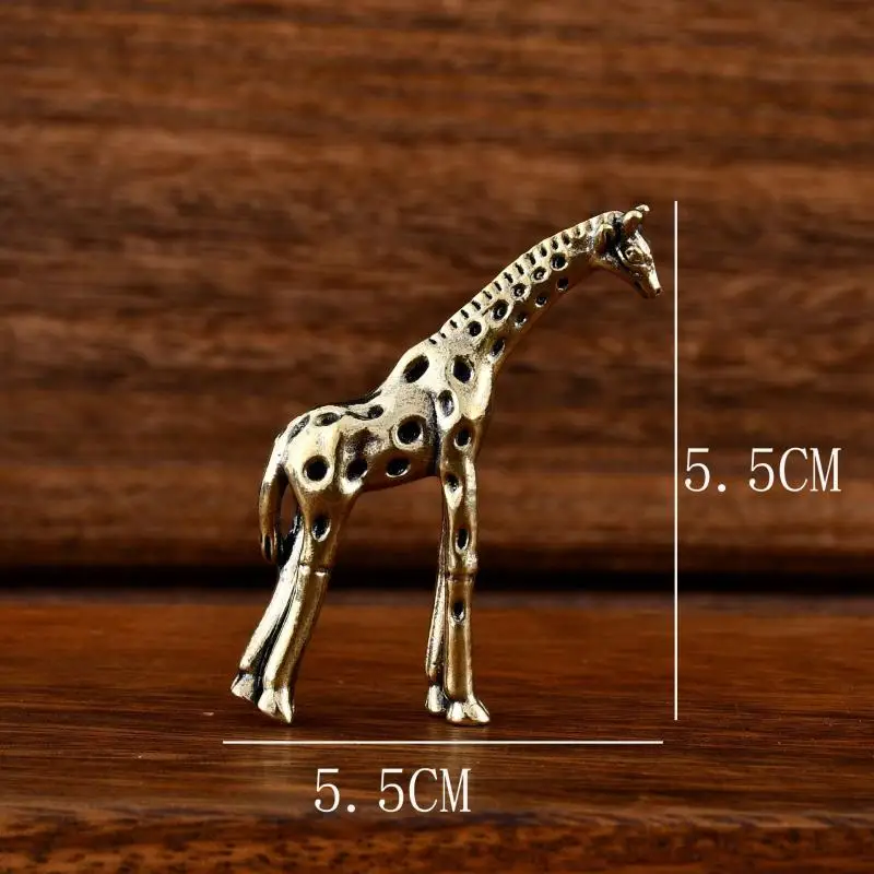 

Ретро медная статуэтка льва JETTING