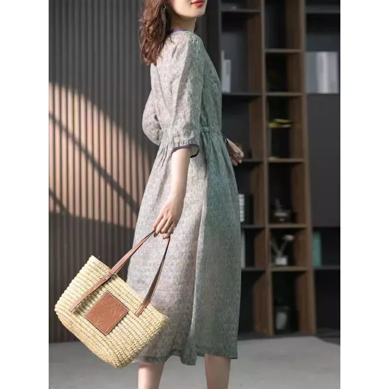 2024 весна-лето новое винтажное облегающее платье средней длины с цветочным