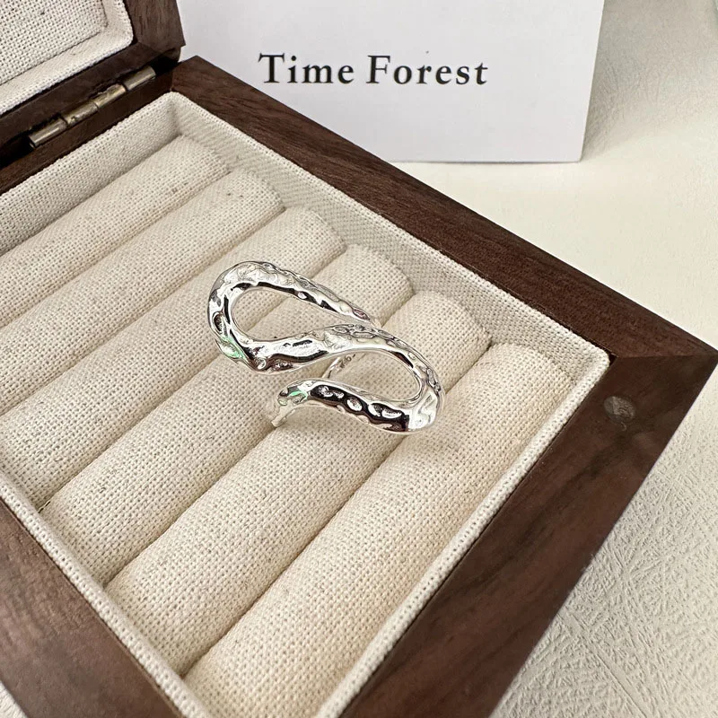 Изогнутое Кольцо с текстурой для женщин нишевые персонализированные аксессуары