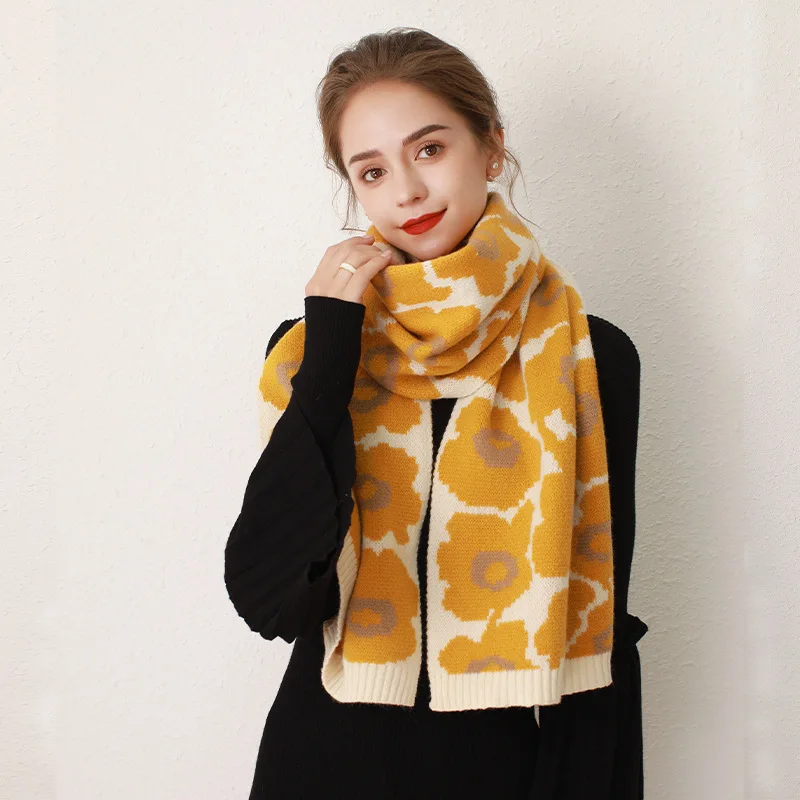 

Luxury Design Winter Cashmere Scarf Women Shawls And Wraos Pashmina Bufanda Stoles Horse Printed Thick Warm Blanket