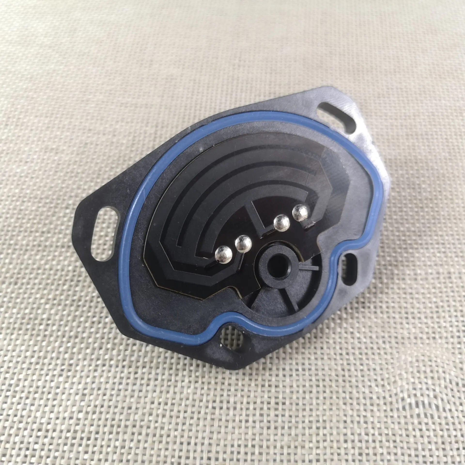 Датчик положения дроссельной заслонки TPS для Golf GL Monoponto Jetta Passat Seat Skoda Citroen Audi 80 Renault