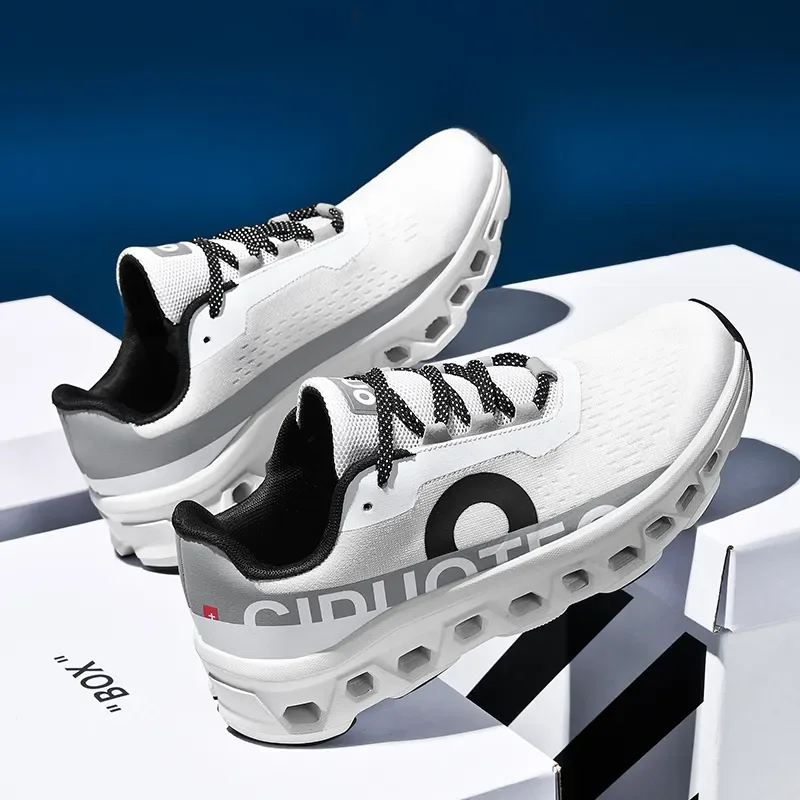 

Men's Fashion Trend Outdoor Leisure Soft Sole Breathable Sports Shoes Durable and Anti slip Running Shoes