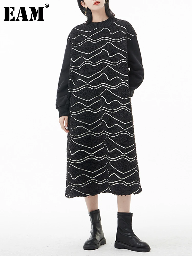 

[EAM] Women Black Striped Thick Big Size Long Dress New Round Neck Long Sleeve Loose Fit Fashion Tide Autumn Winter 2023 1DF2257