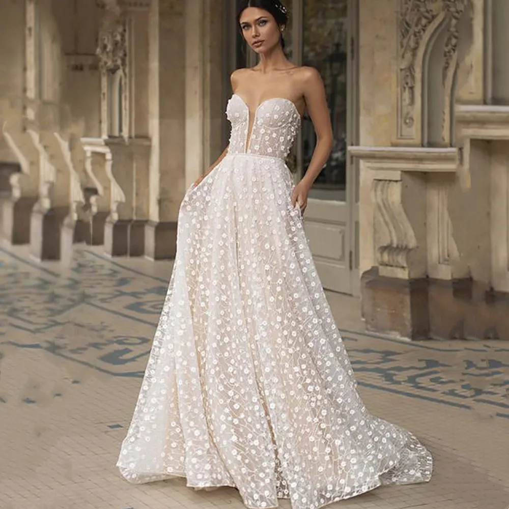 

Sexy Strapless V-neck Wedding Dress Best Selling Backless Sleeves Beach Bride Dress Luxury tribunal trem robe de mariée lindo