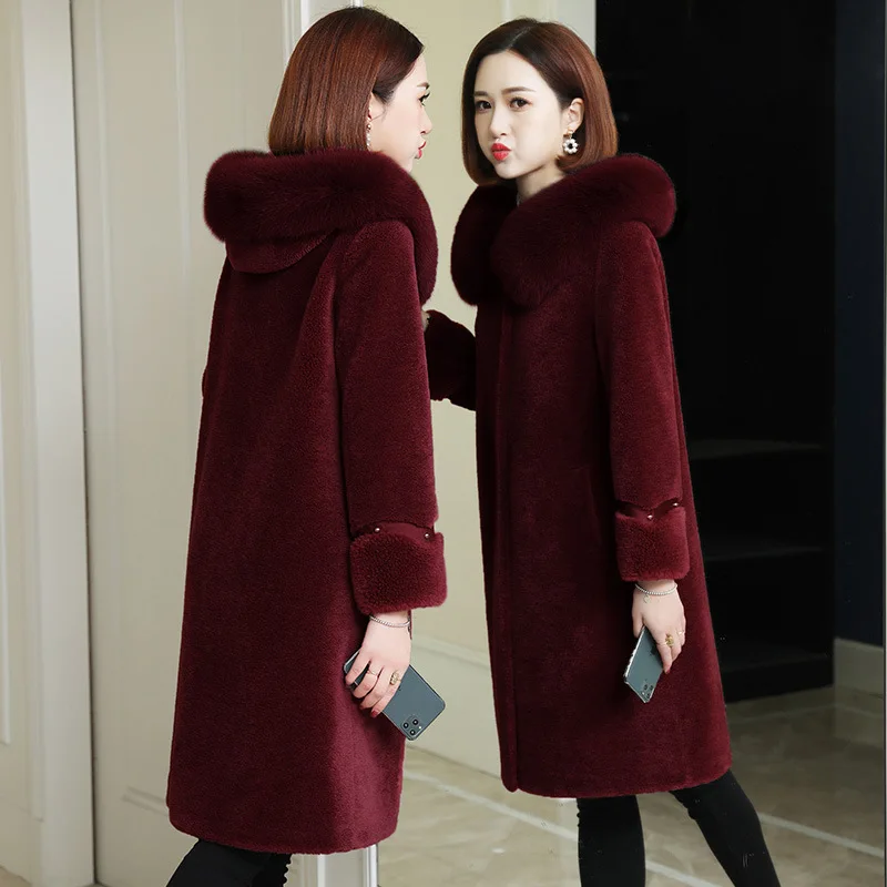 

Новое зимнее пальто из овечьей шерсти для женщин среднего возраста, цельное пальто из гранулированного меха ягненка, лисы, средней длины 2023