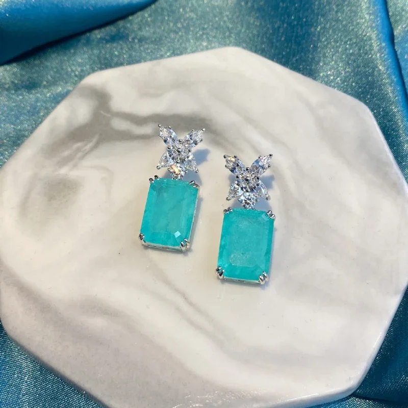 Синие серьги из серебра 925 пробы с цирконом и бабочкой