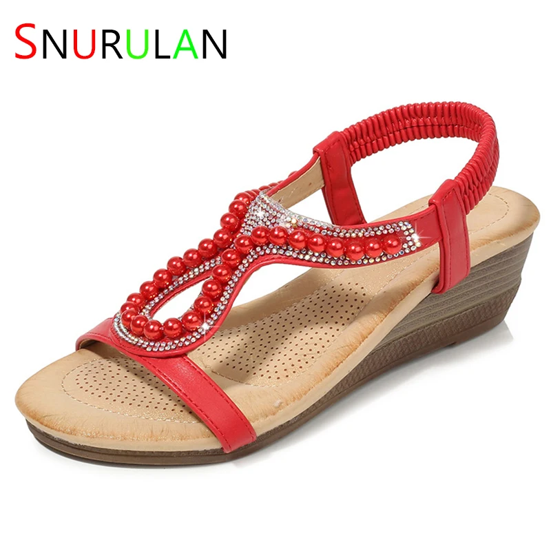 

Сандалии женские с искусственным жемчугом и бусинами