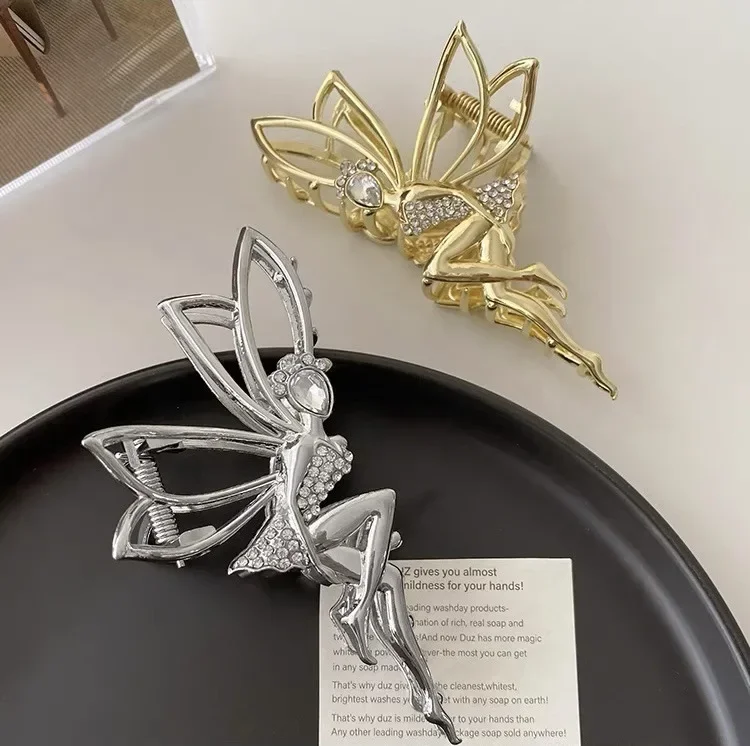 

Water Diamond Elf Girl Large Metal Claw Crab Clip Shiny Hair Clip Crystal Pearl Hair Ornament Cute Shark Clip Hair Ornament