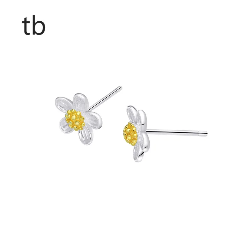 

Hot selling high-end European and American white acrylic round multi-size elegant fashion light luxury earrings jewelry