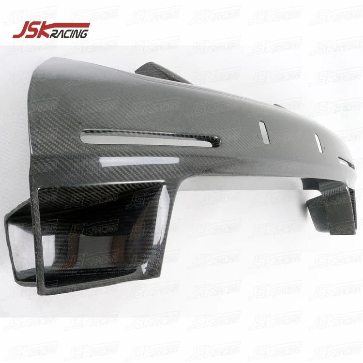 Фото Накладка на передний бампер WALD STYLE из карбона для NISSAN R35 GTR 2008-2011 №3