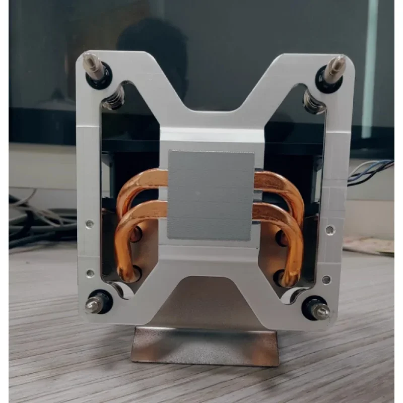 Новый для HP Envy TE01 терморадиатор 65 Вт L70917-001