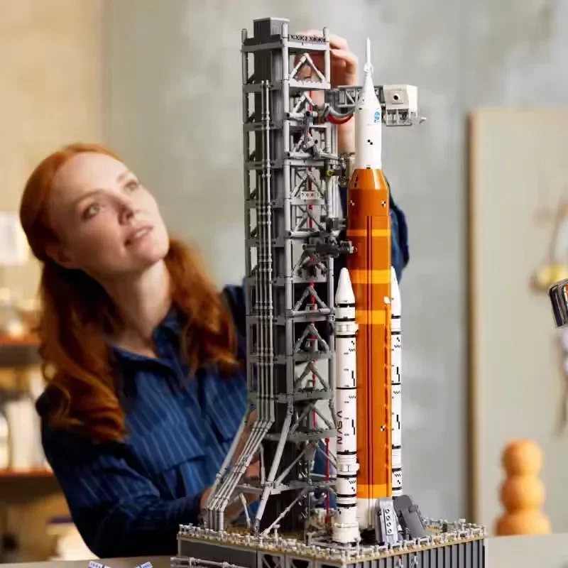 Космический конструктор Artemis