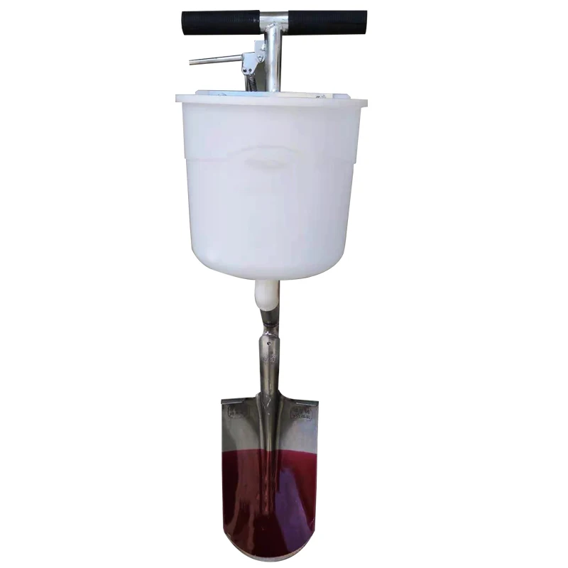 Артефакт для внесения удобрений многофункциональная лопата фруктового сада