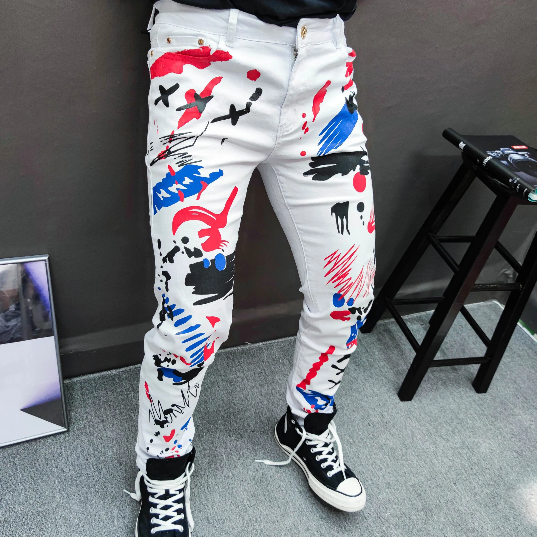 

Fashion Graphic Trendy Homme Black Gold Paint Print Men Four Season Street Jeans Pants Hip Hop Dance Party Denim