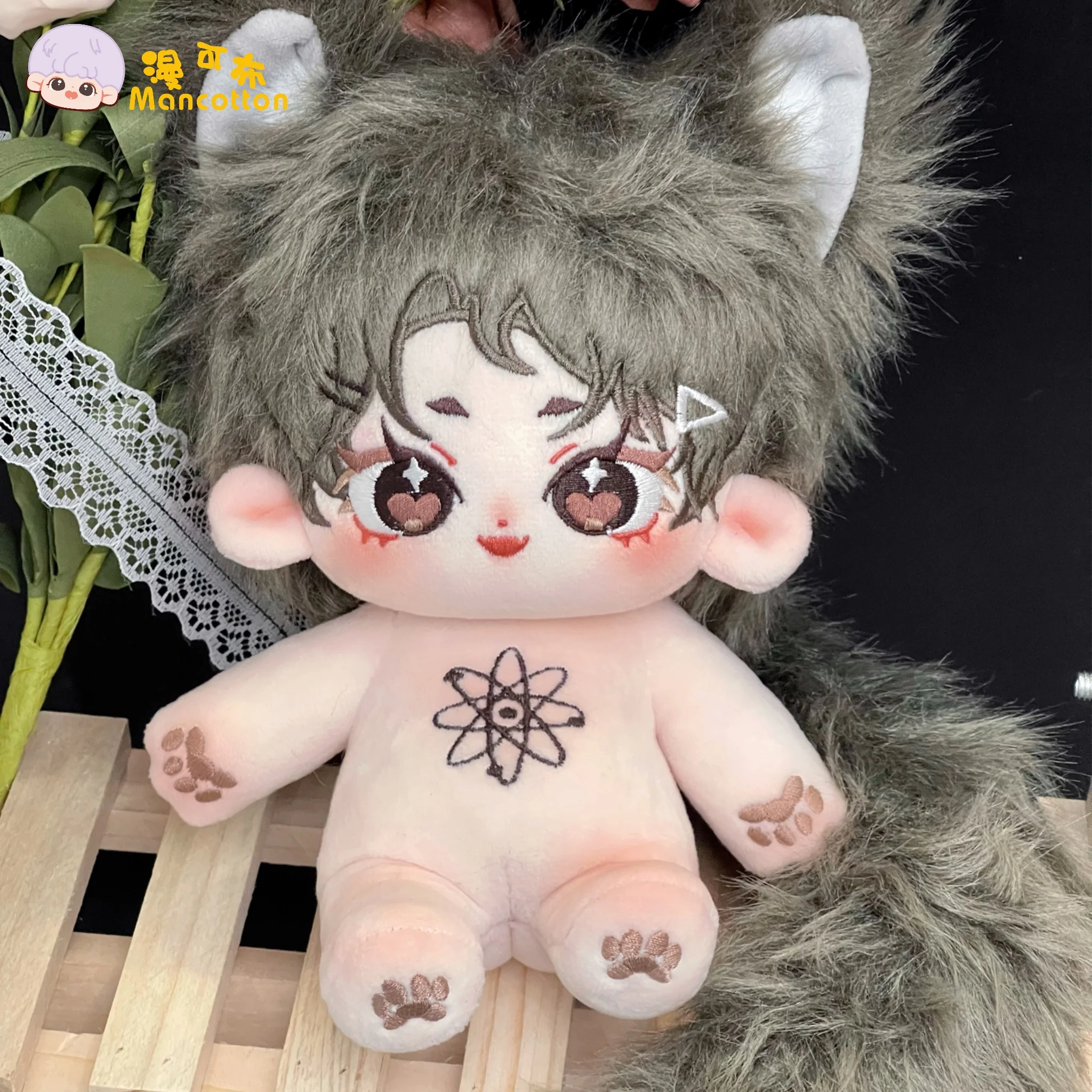 

Мягкая Плюшевая мультяшная кукла Hei с хвостом и ушками животных 20 см со скелетом, подушка для косплея, меняющая одежду, подарки