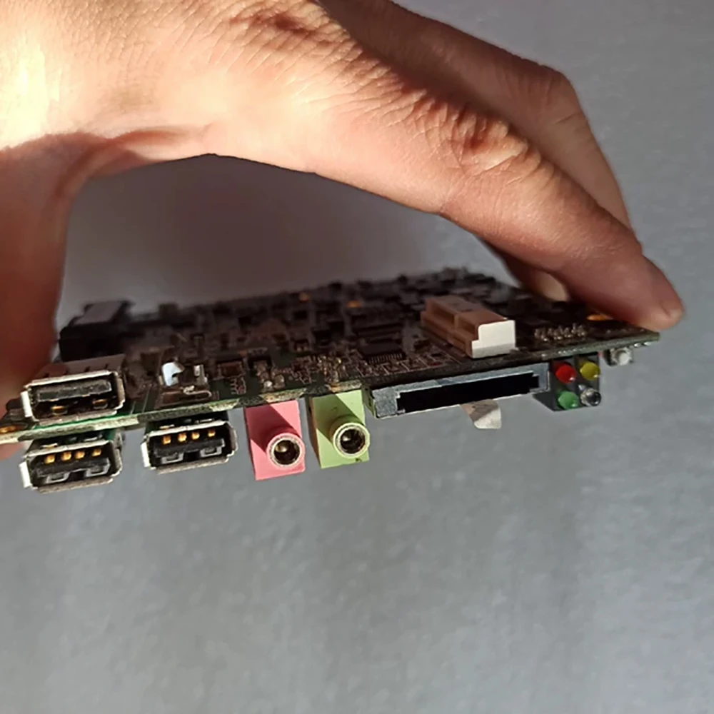 Для материнской платы промышленного управления Kontron OBOKEEX30000B100 KEEX-3000 REV.B1