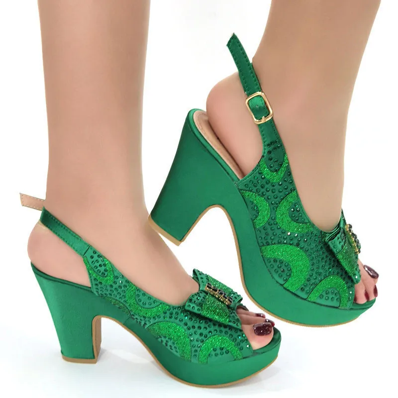 New Design Snake Print PU Leather Round Toe Women Sandals Fashion Ankle T-Strap Square Heel Elegant Dress Shoe Size37-42