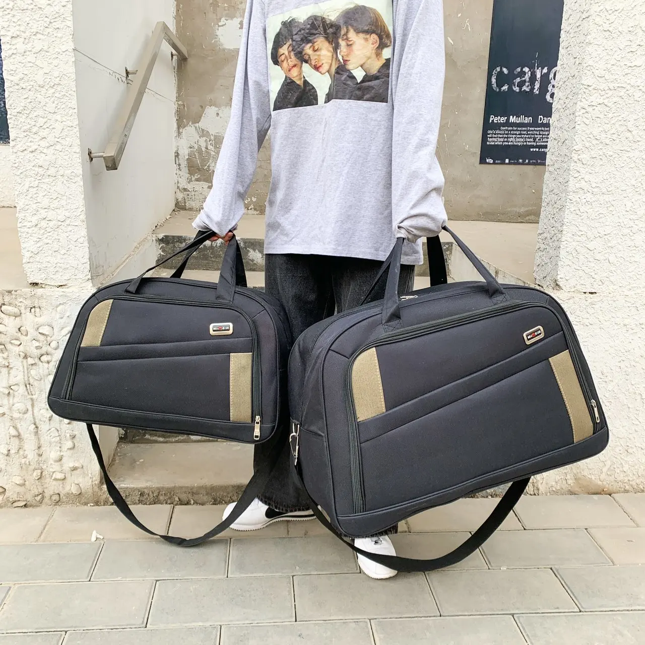 Large Capacity Women's Travel Bag Waterproof Nylon Weekend Outdoor Overnight Duffel Bag Men Hand Luggage Large Bag Packing Cube