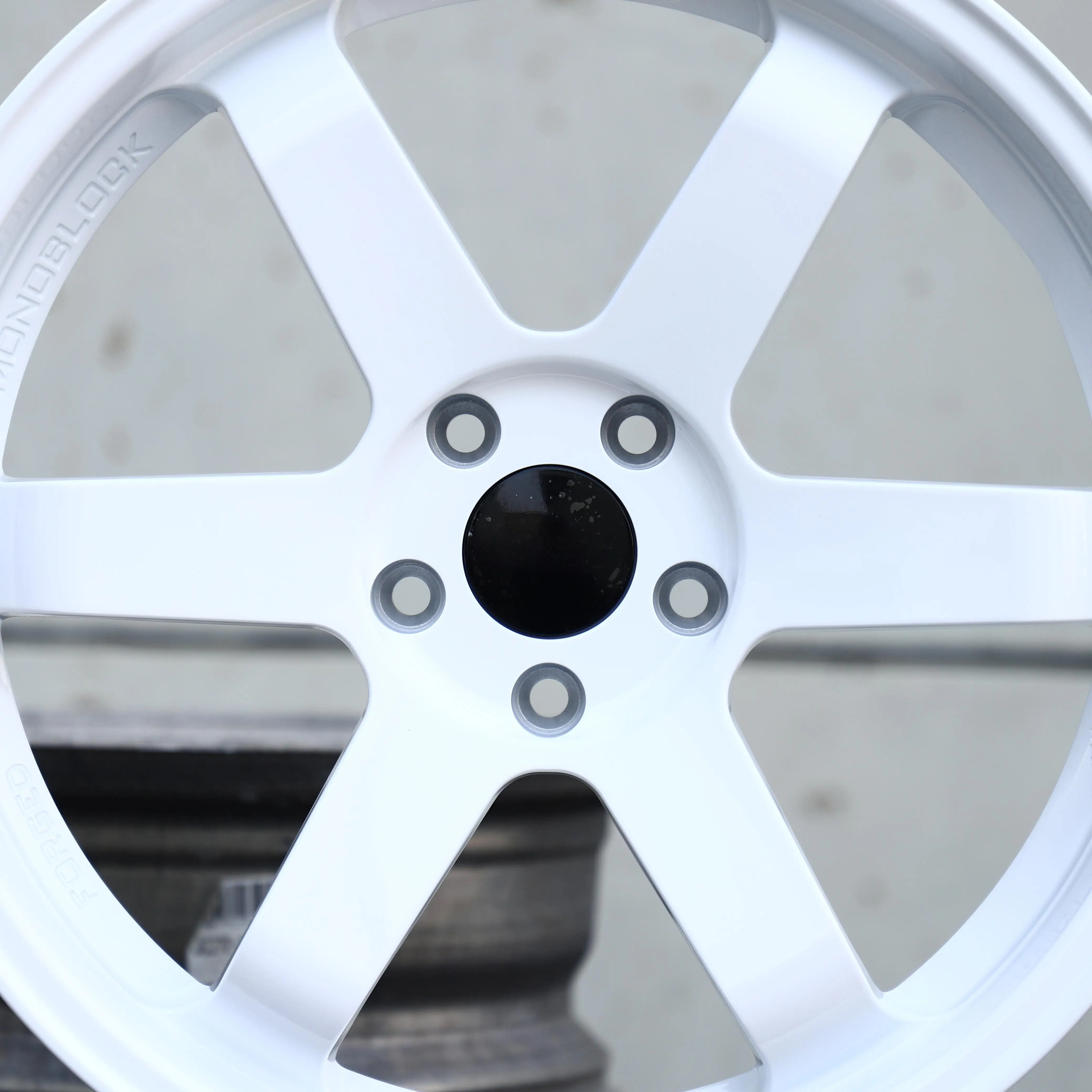 Фото Колесные диски JT Custom Car Rims 17 18 19 20 21 22 дюйма, 5x108, белые, из алюминиевого сплава, для Maverick, Kuga, Bronco, Focus, Puma. №4