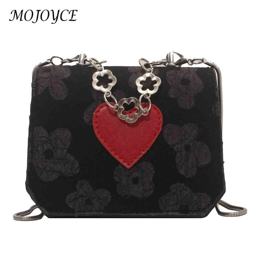 Women Canvas Heart Pattern Shoulder Bag Wear-Resistant Metal Chain Messenger Bag Small Handbag for Women Travel