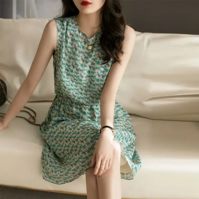 Ледяное прохладное зеленое шелковое платье с принтом бабочки один экспортный