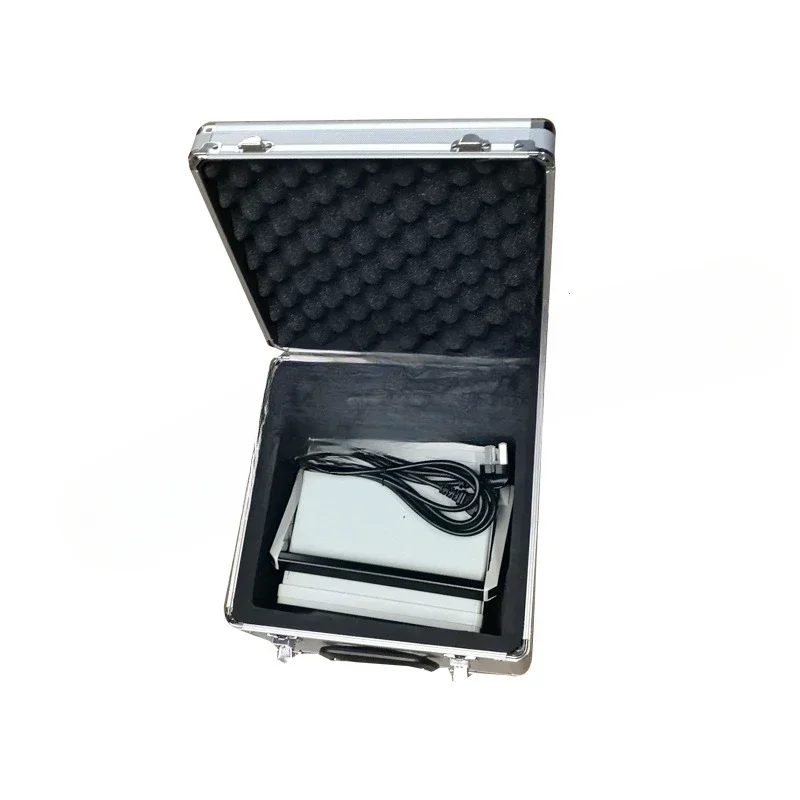 Стандартный динамометрический ключ гаечный для метрологического исследования