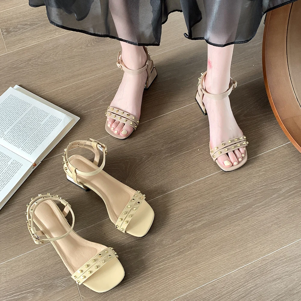 

Women's Shoes Sandals Rivets 2022 New Summer Thick Heel Medium Heel Roman Shoes for Women Sandals