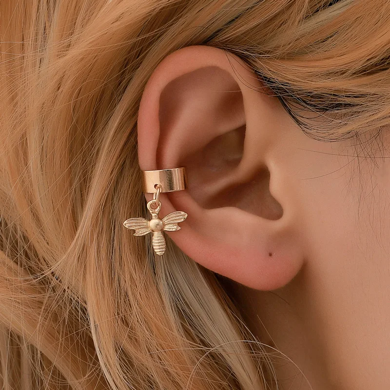 

New Arrival Fashion Ear Cuff Little Bee Zircon Earrings Asymmetric Earrings Female Korean Fine Jewelry Set Pierced Earrings