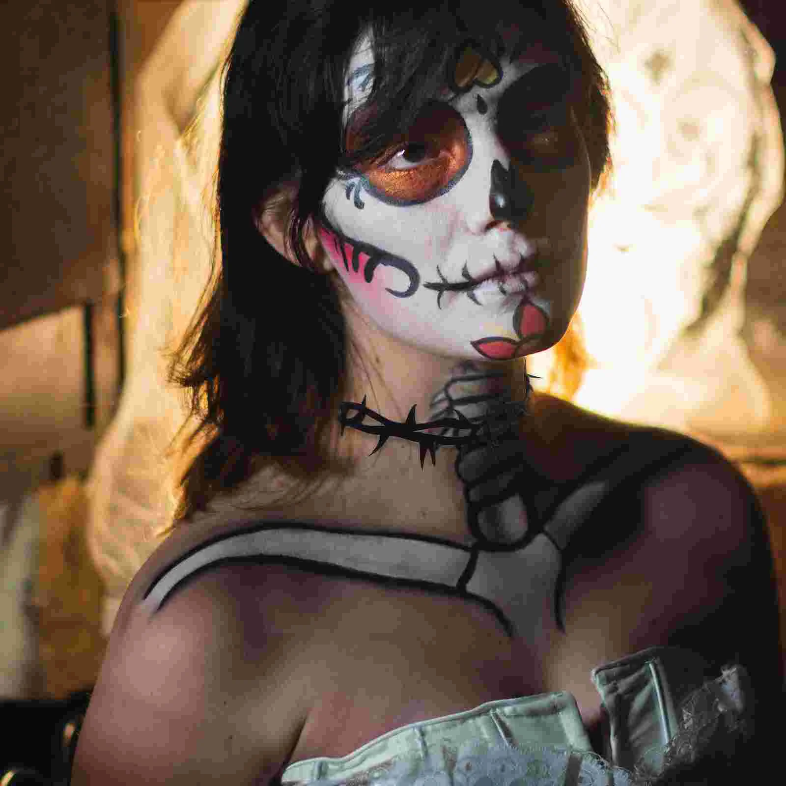 

Женское Ожерелье-чокер из фетра черного цвета