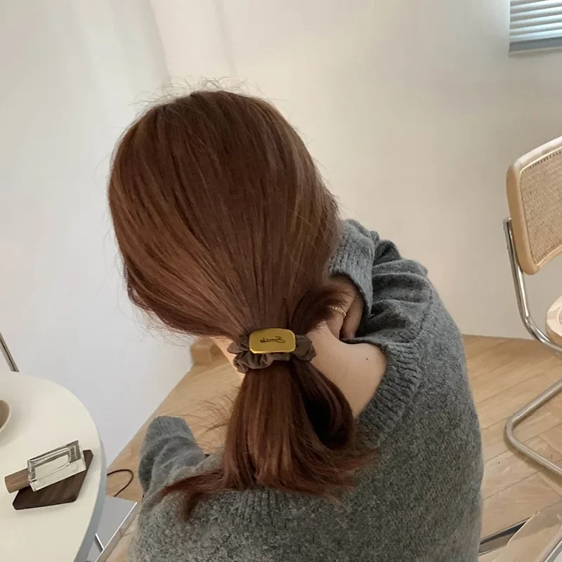 

Letter Retro Hair Tie Metal Tie Super Elastic Cute Head Tie Large Colon Scrunchie Flower Advanced Hair Accessories Female