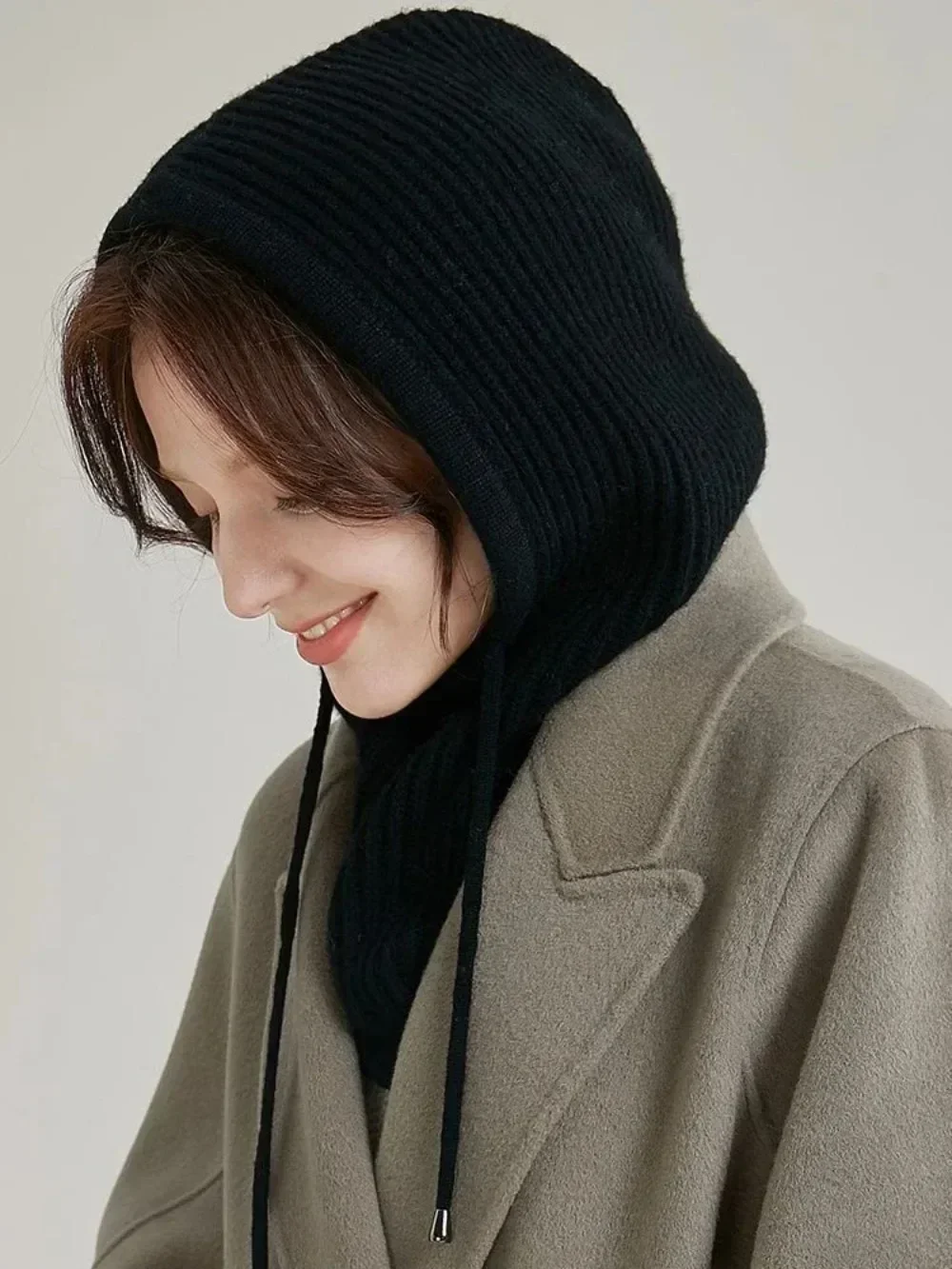 Вязаные шапки с капюшоном зимние шапки-балаклавы женские теплые в корейском