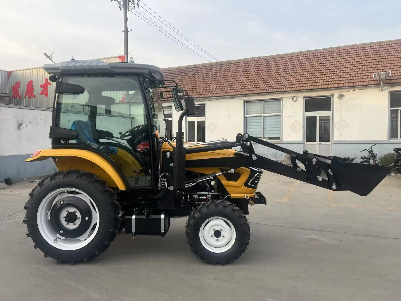 Сельскохозяйственный колесный трактор 50 л.с. 4WD для малых семейных фермерских хозяйств (art.: 3920da74287f8) - 3920da74287f8
