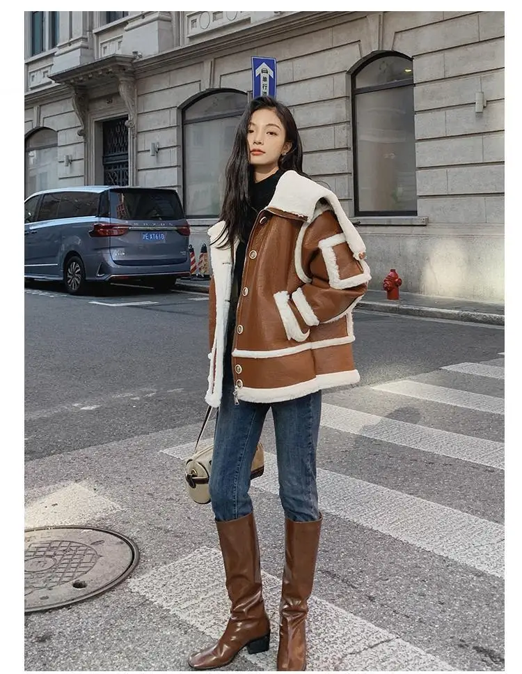 KoHuiJoo Shearling Oversize Female Motorcycle Lambs Wool Fur Coat Winter Suede Jacket Women Thick Warm Fashion Hooded Outerwear