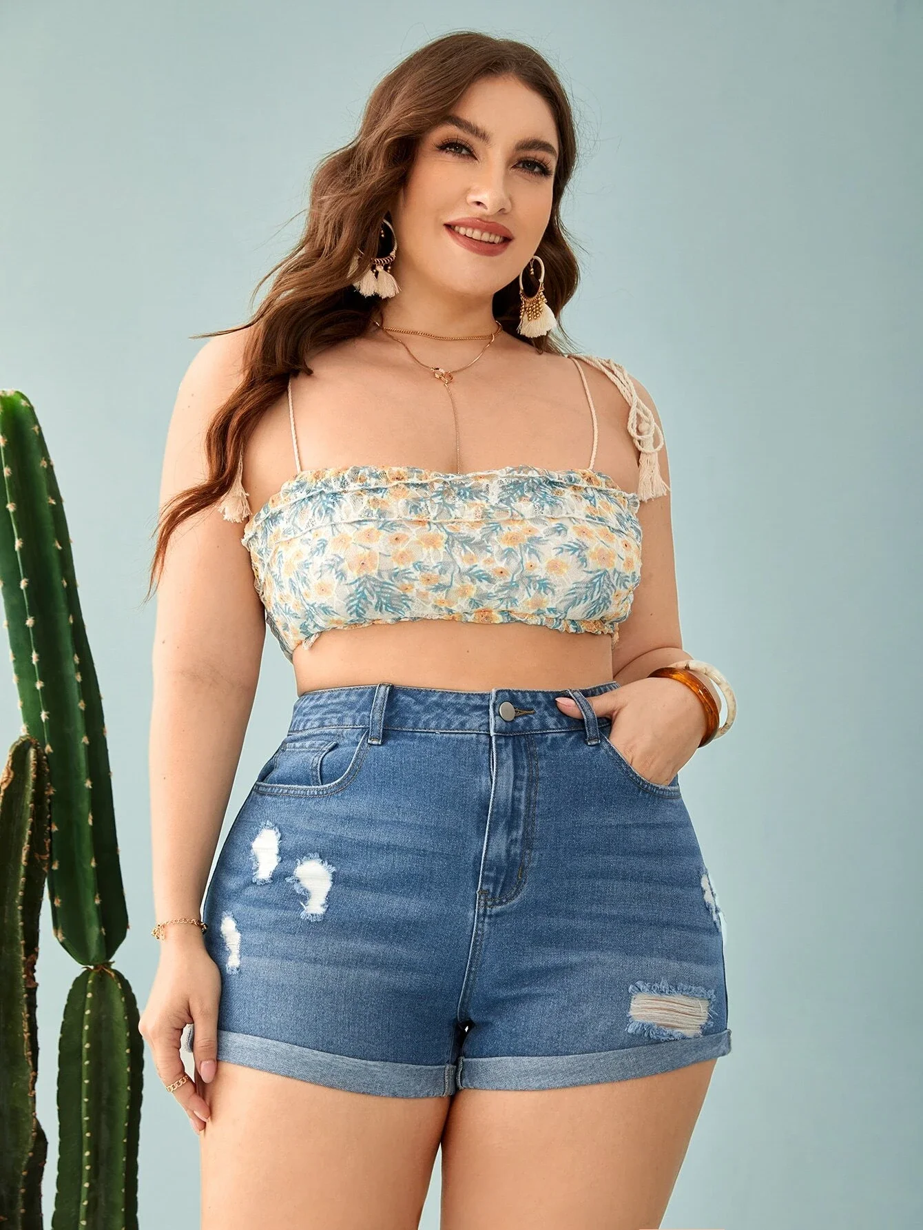 

Plus Ripped Detail Denim Shorts